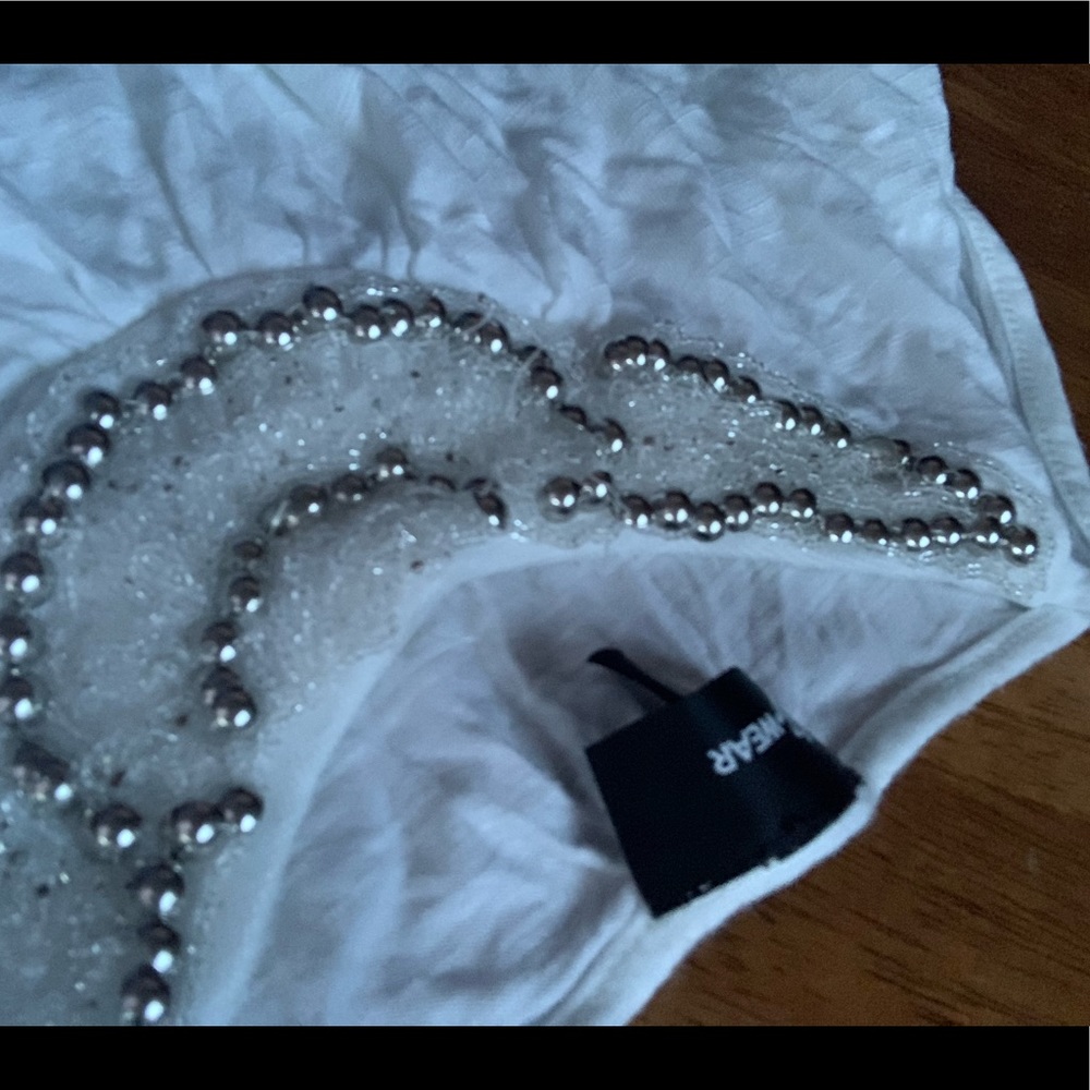 Beaded Tank Top with Ruffles - Picture 3 of 4